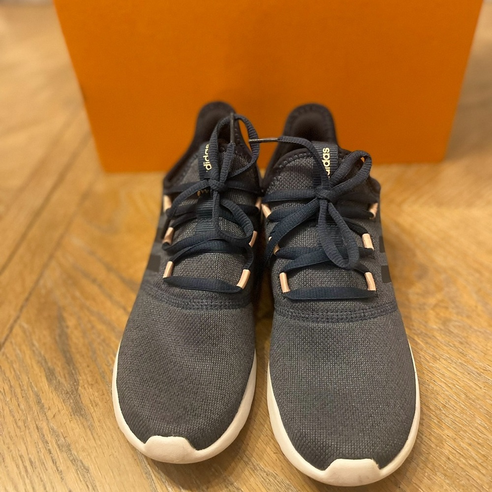 Navy Adidas Cloudfoam Sneakers